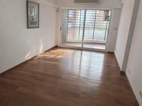 Venta 4 Ambientes Balcon Cochera Baulera Sum Parrilla Caball