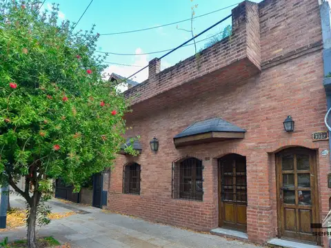 Depto Tipo Casa en Venta de 4 ambientes