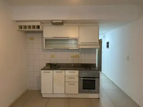 Alquiler monoambiente con piscina. Excelente ubicacion