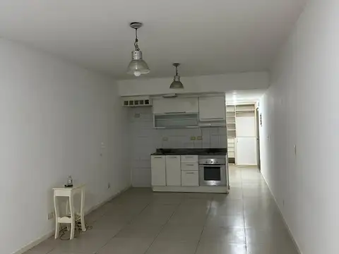 Avenida Carlos Calvo 1500
