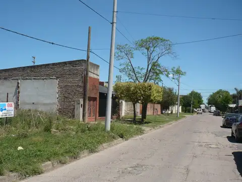 Al 1600