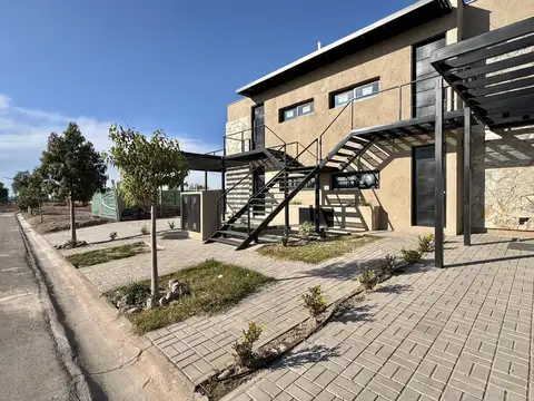 Departamento a estrenar en barrio privado Las Tacas | 2 dormitorios, cochera y amenities, Maipu