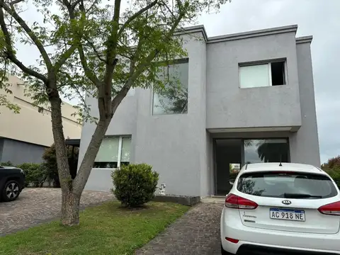 NORDELTA B LOS LAGOS 4 dorm VENTA