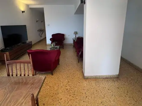Departamento en Venta de 6 ambientes