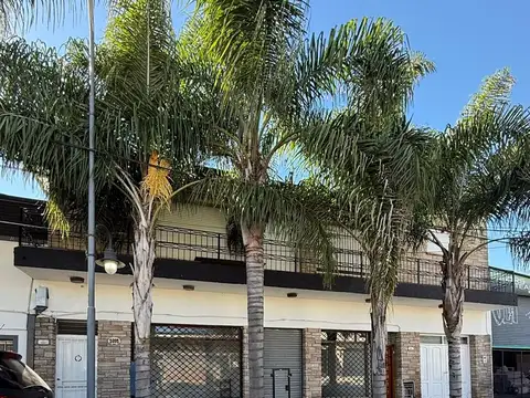 Local en Alquiler 60 años