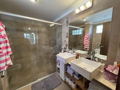 Departamento en Venta con 2 cocheras