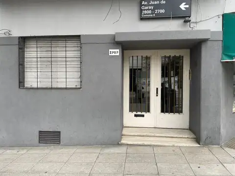 Avenida Juan de Garay y Catamarca