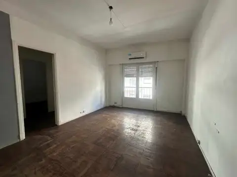 4 AMB con balcon CABALLITO