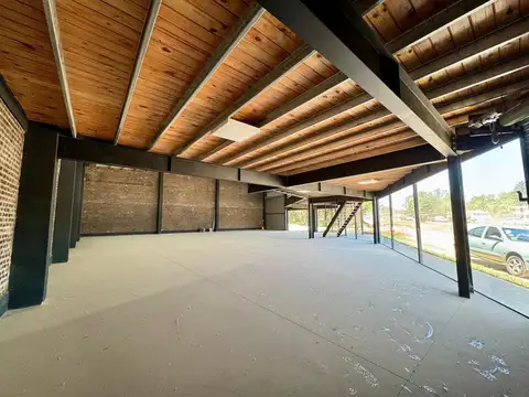 Local en Venta 1 año