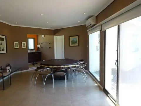 Casa 3 ambientes con 3 baños