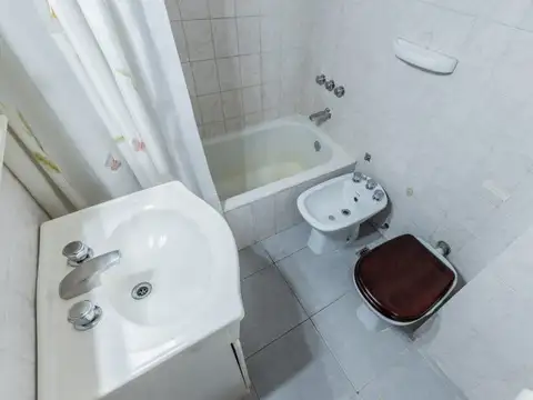 Departamento 3 ambientes con 1 baño
