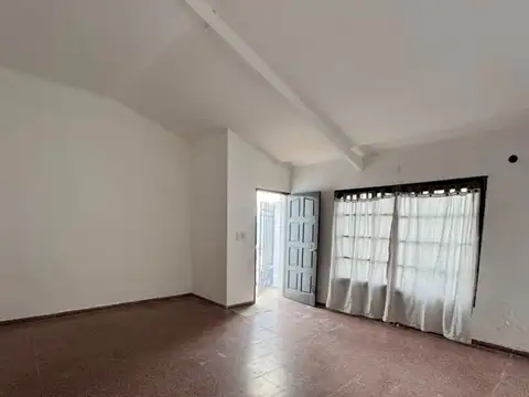 Casa en Alquiler en Amudoch, $ 650.000