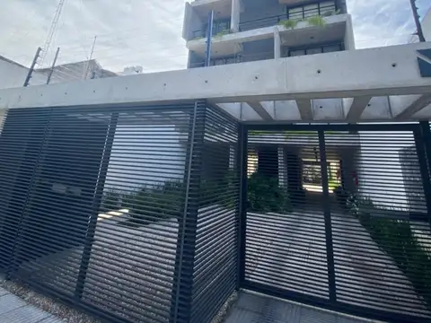 DEPARTAMENTO EN VENTA DE 65MTS2 - MORON CENTRO