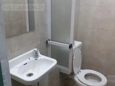 Local en Alquiler 50 años