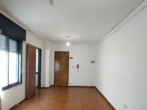 Departamento en Venta en Alberdi, USD 43.000