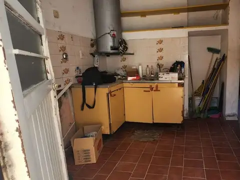 GALPÓN DEPÓSITO 352 M2 + OFICINAS + CASA EN PADUA