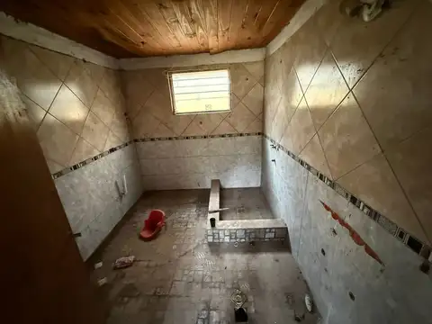 CASA EN VENTA EN BARRIO DE VICENZO GRANDE