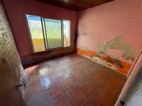 CASA EN VENTA EN BARRIO DE VICENZO GRANDE