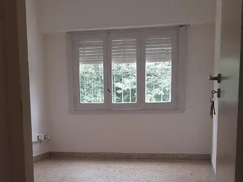 Departamento en Alquiler en Campana, $ 670.000