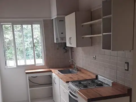 Departamento 3 ambientes con 1 baño