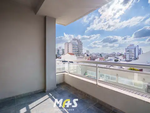 Departamento en Alquiler en Villa del Parque, $ 700.000