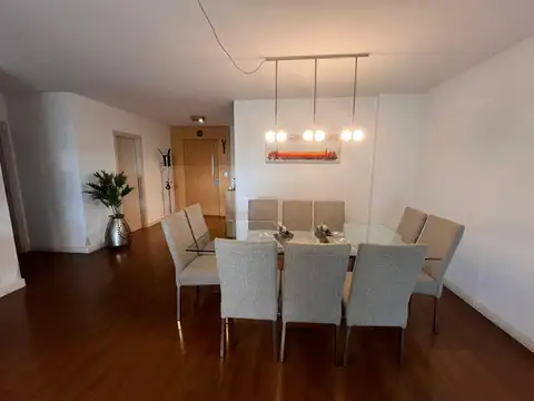 Departamento en Venta con 2 cocheras