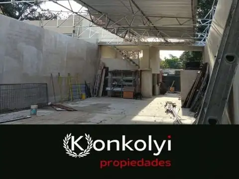 Galpón en Venta en Villa Luzuriaga, Partido de La Matanza
