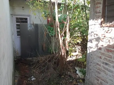 Casa 6 ambientes con 5 baños