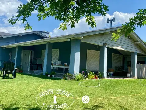 Casa quinta en venta en Francisco Alvarez CENTRO