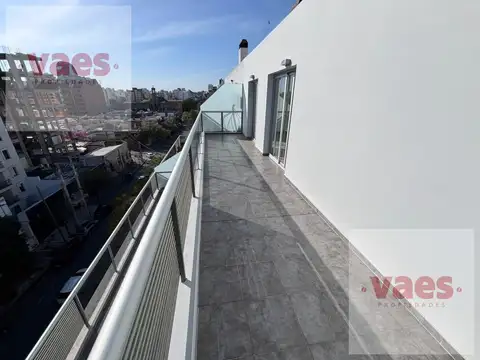 ALQUILER – Departamento de 1 dormitorio con balcón y piscina en Barrio General Paz