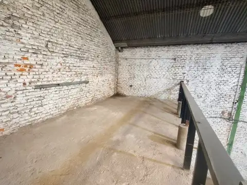 Galpon en Venta 51 años