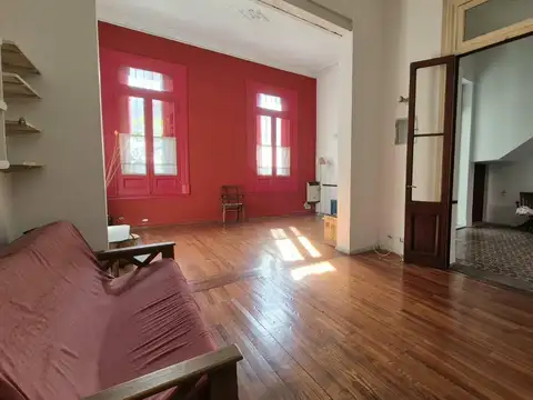 Depto Tipo Casa en Venta 85 años