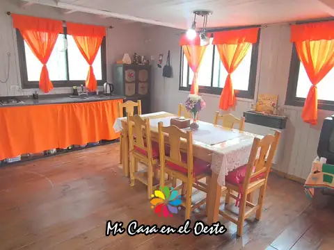 Casa en Venta con 1 cochera