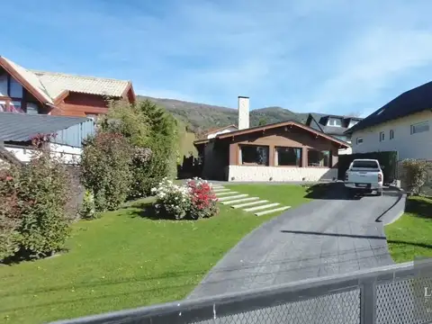 Casa en Venta en San Carlos de Bariloche, Bariloche