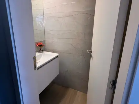 Departamento en Alquiler en Funes, USD 1.500