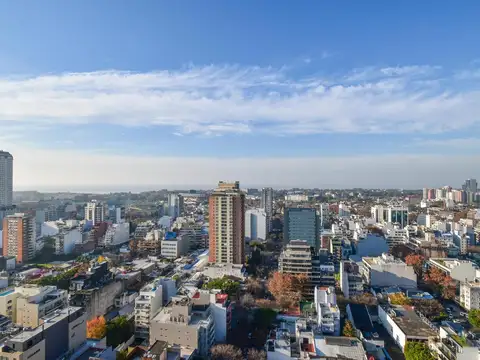 Departamento en Alquiler con 2 cocheras