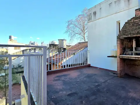 Depto Tipo Casa en Venta 35 años