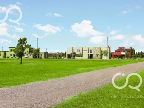 Terreno en Venta en Fincas de San Vicente, USD 20.000