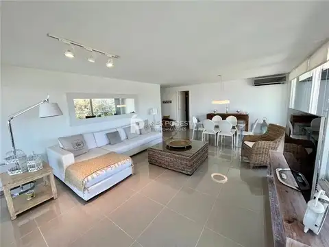 Departamento en Alquiler de 4 ambientes