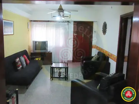 La Huella e/ Irala y Profesor Mariño 300