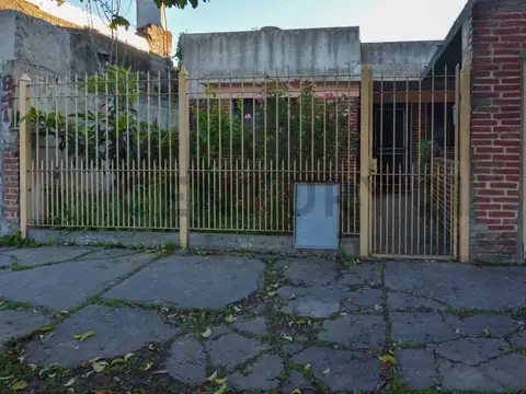 Casa en Venta en Temperley, USD 70.000