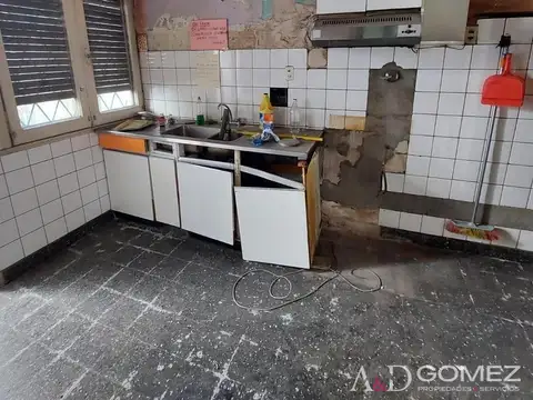 Depto Tipo Casa en Venta 50 años