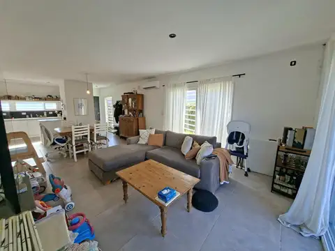 Depto Tipo Casa 4 ambientes con 1 baño