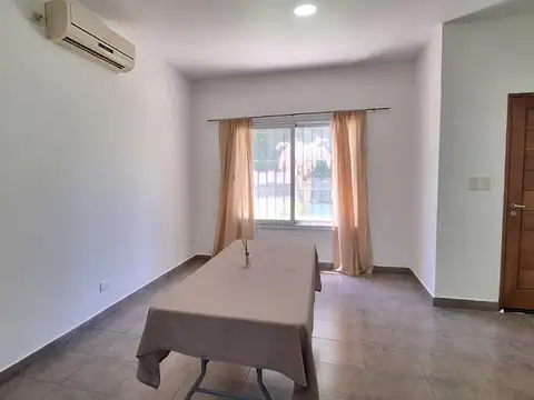 Casa en Venta en Ingeniero Maschwitz, USD 180.000