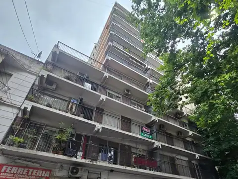 93- PELLEGRINI 1900, Piso 2