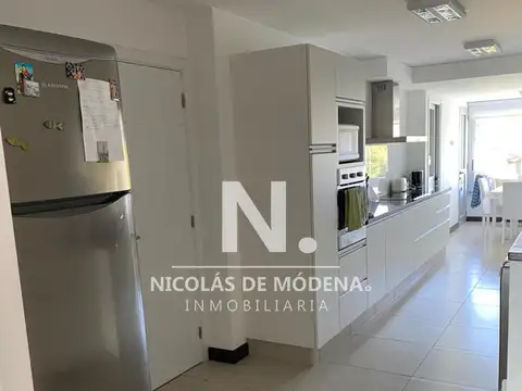Departamento en Venta de 3 dormitorios