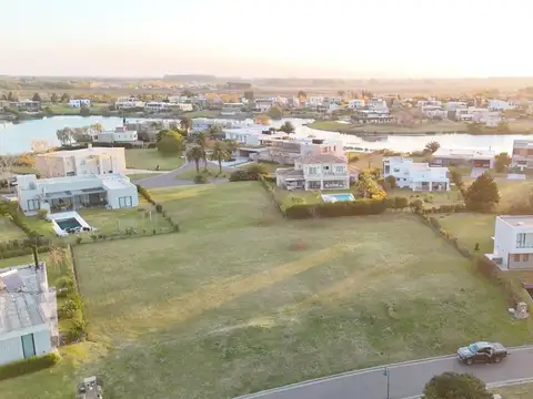 Terreno en Venta de 1300,0 m2
