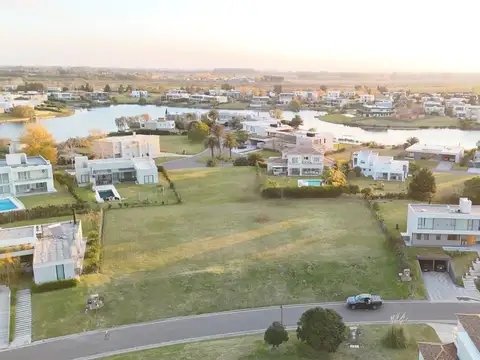 TERRENO EN VENTA LA RESERVA