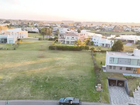 TERRENO EN VENTA LA RESERVA
