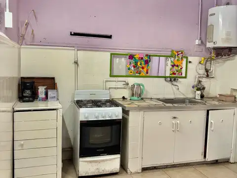 Carlos Pellegrini  al 100